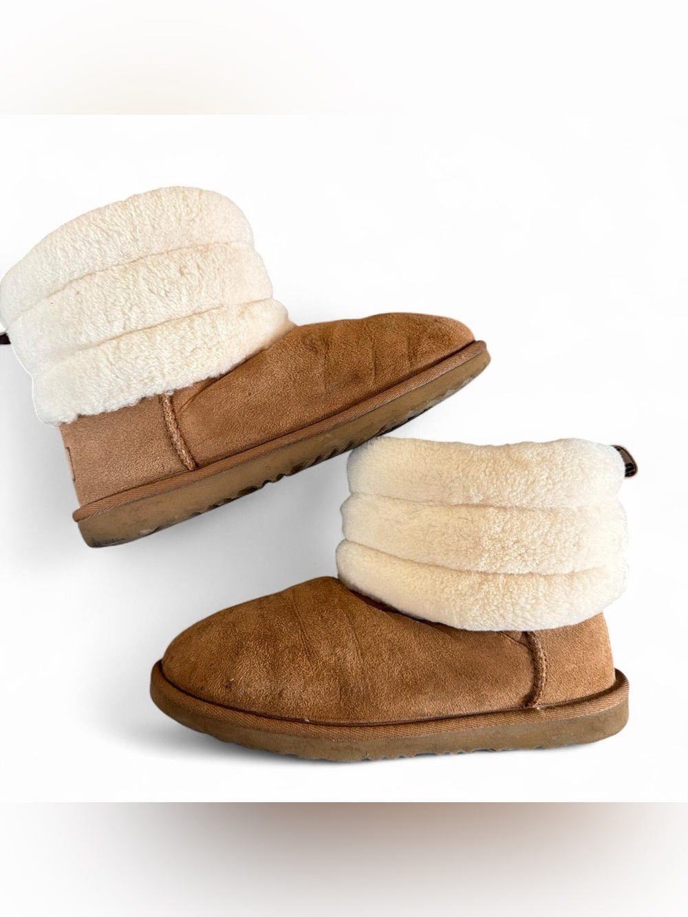UGG Chestnut Boots w/ Cream Shearling Cuff size 5Y, or 37EU Women, or 6.5 Women